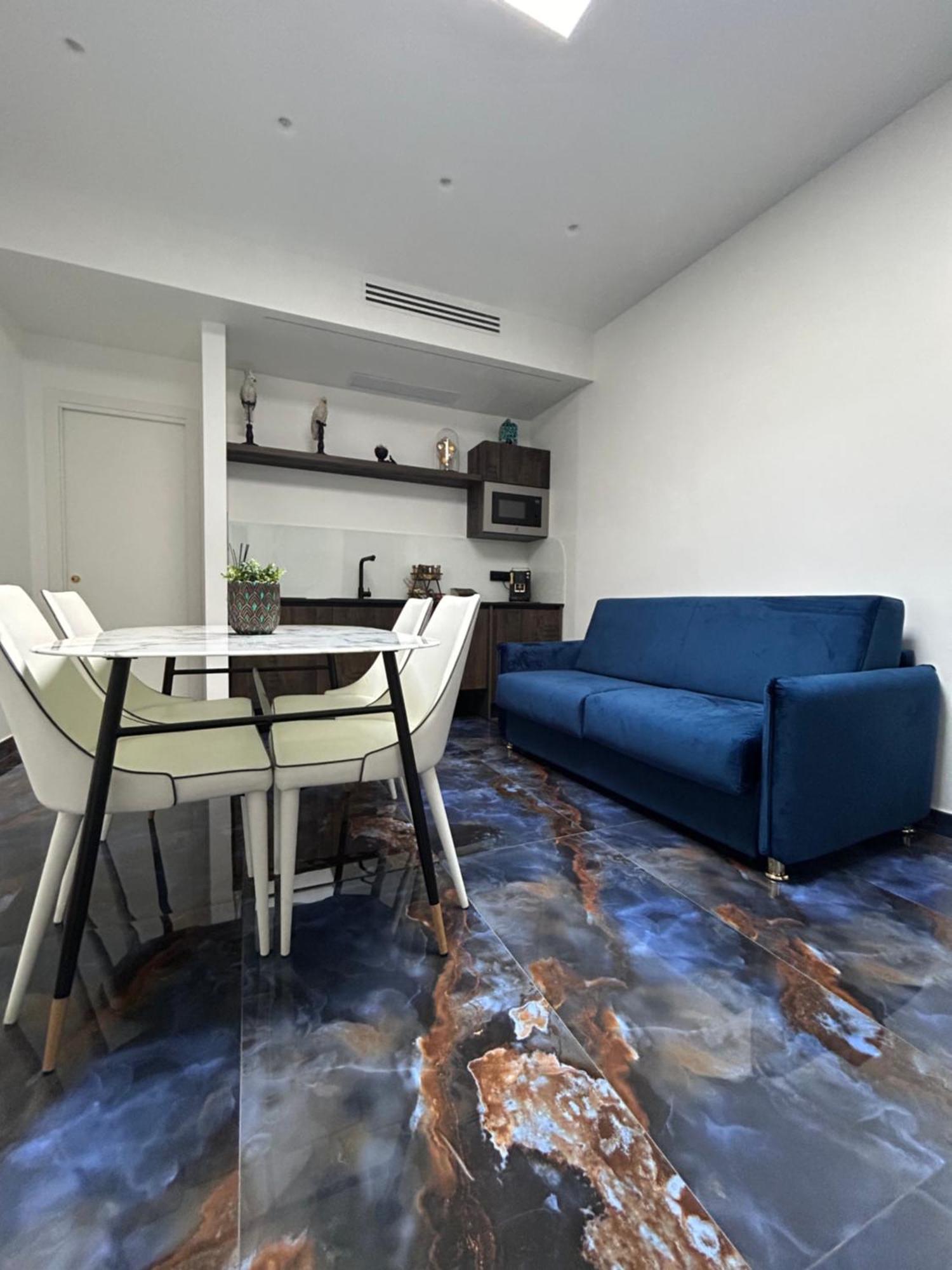 Core E Core Naples Extérieur photo